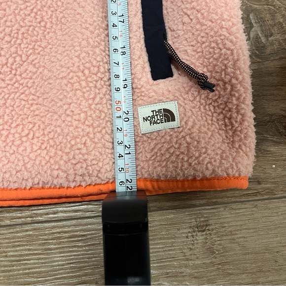 The North Face Women's Cragmont Coral Sunrise and Pink Button Up Fleece Jacket M - Picture 9 of 16
